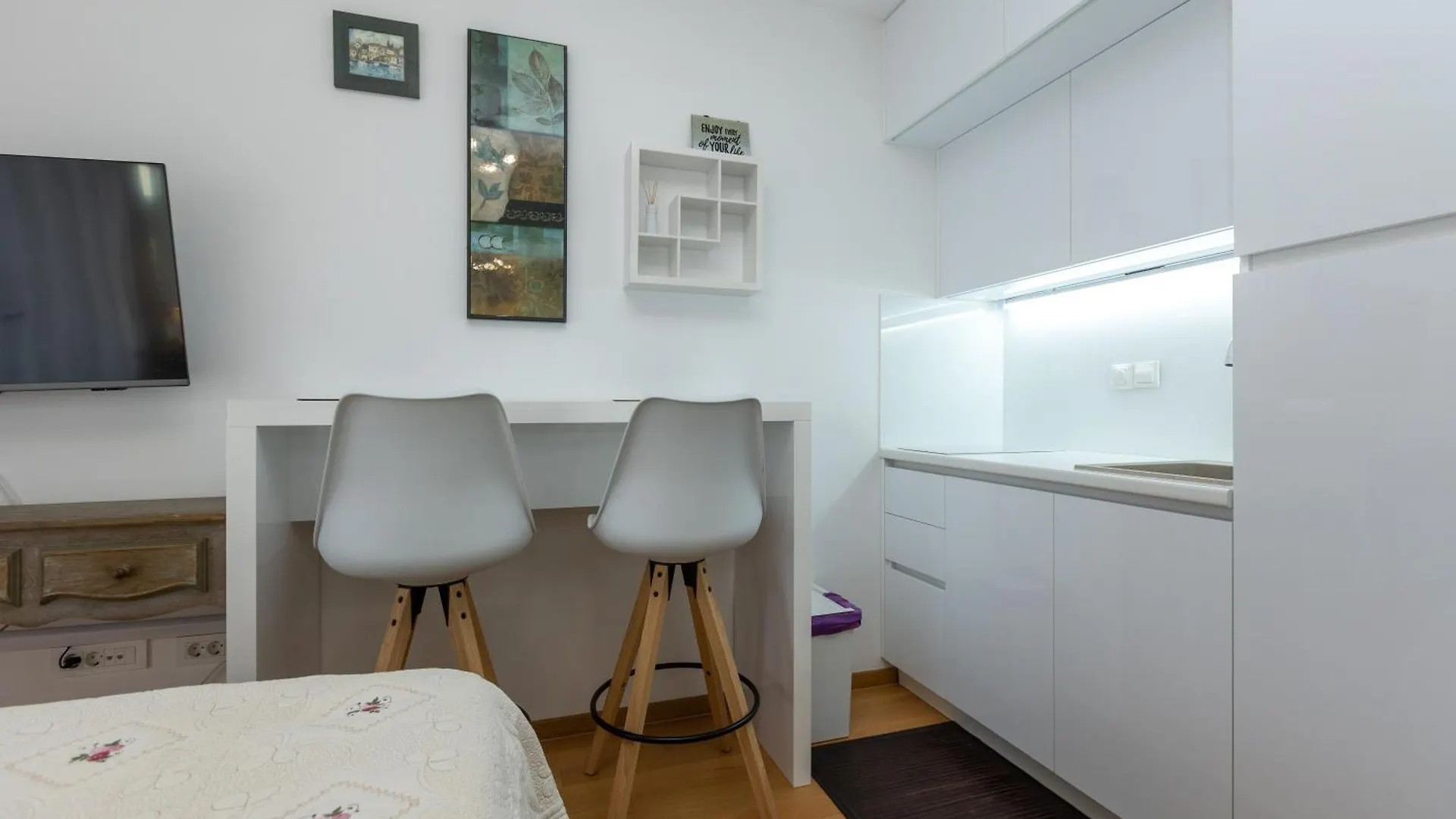 Teny Studio With Balcony And Private Parking Zadar 0*,